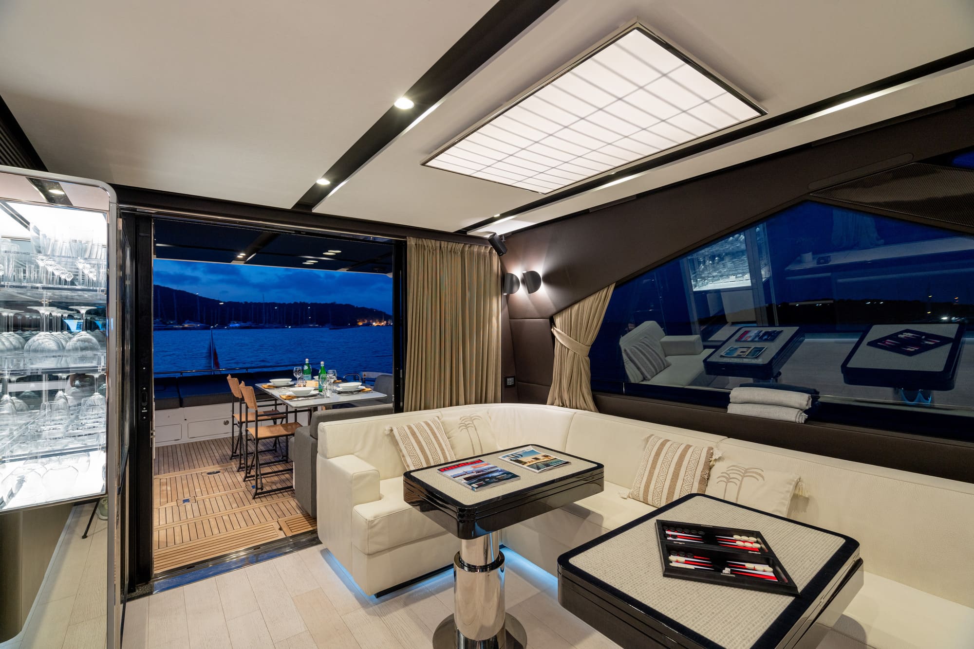 Yacht-Manara-I-Azimut-S7-12